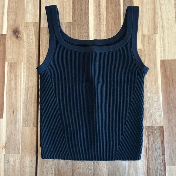 Cuts Coreflex Ribbed Tank - Picture 2 of 6